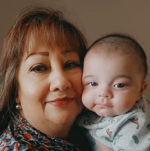 Meet your Posher, Laura estela